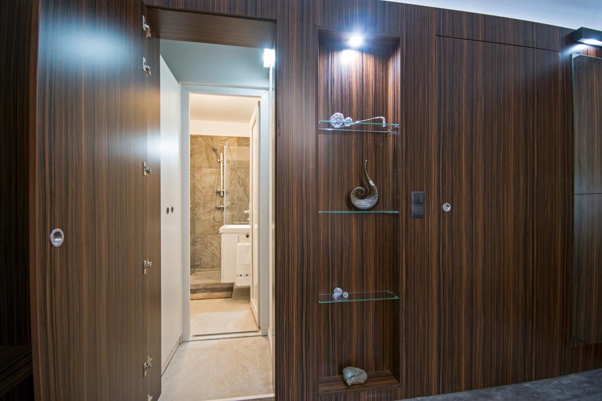 Dohany Apartment Deluxe Budapeste Exterior foto